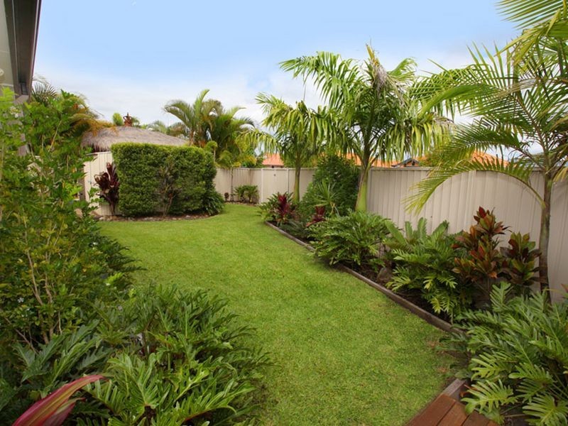 7 Courtenay Pl, Sippy Downs QLD 4556