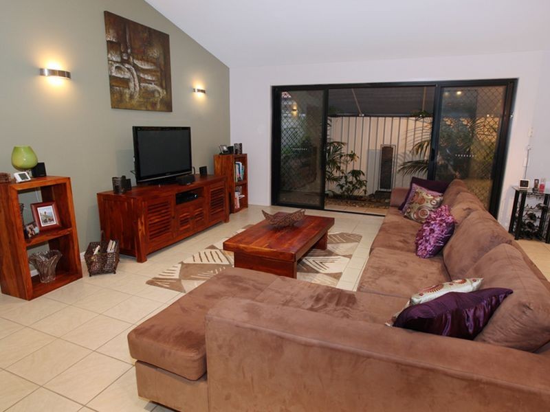 7 Courtenay Pl, Sippy Downs QLD 4556