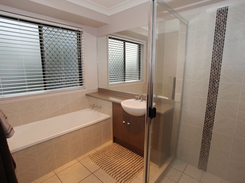 7 Courtenay Pl, Sippy Downs QLD 4556