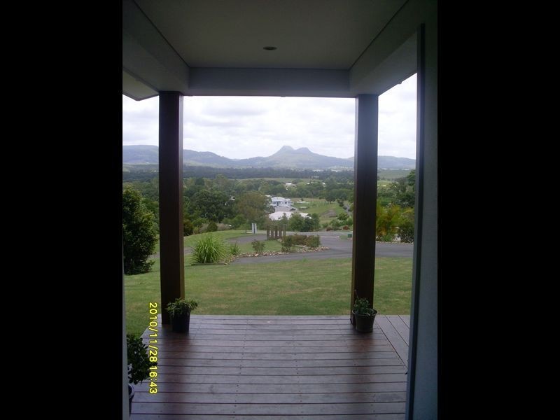 54 Wombat Pl, Ninderry QLD 4561