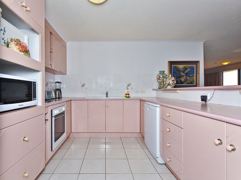 10B-C/120 Duporth Ave, Maroochydore QLD 4558