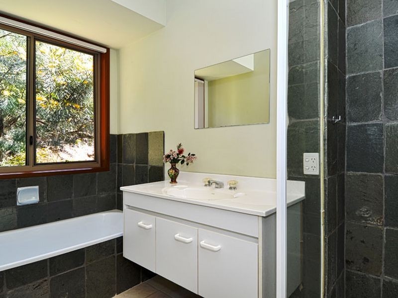 138 Mons School Rd, Buderim QLD 4556