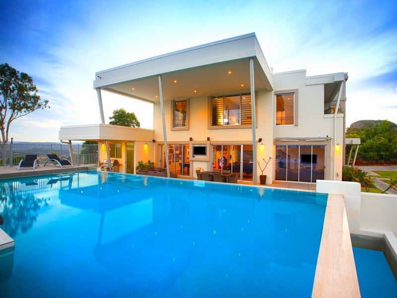 134 Ocean Vista Dr, Maroochy River QLD 4561