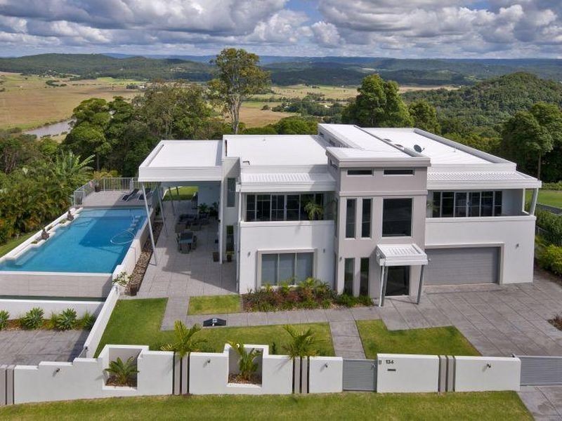 134 Ocean Vista Dr, Maroochy River QLD 4561