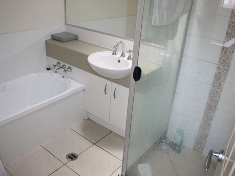 10/8 (4-10) Primary School Ct, Maroochydore QLD 4558