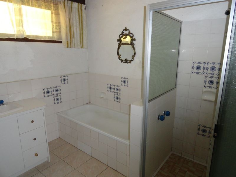 16 Deejay St, Maroochydore QLD 4558