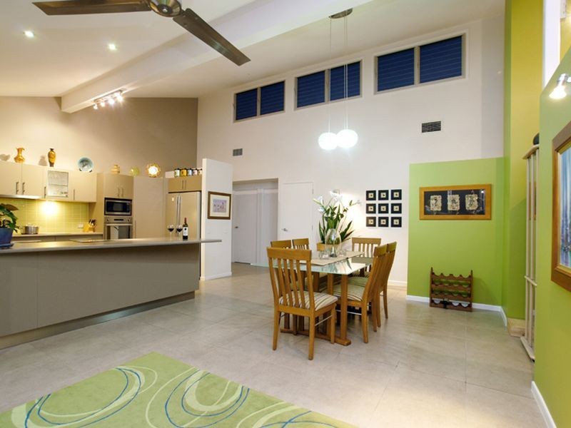 8 Calais Ct, Kuluin QLD 4558