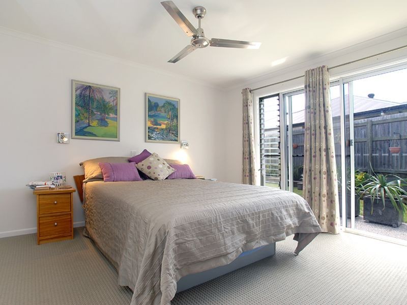 8 Calais Ct, Kuluin QLD 4558