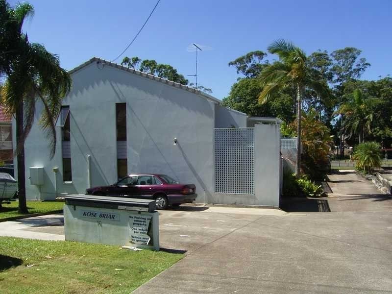 2/16 Blanck St, Maroochydore QLD 4558