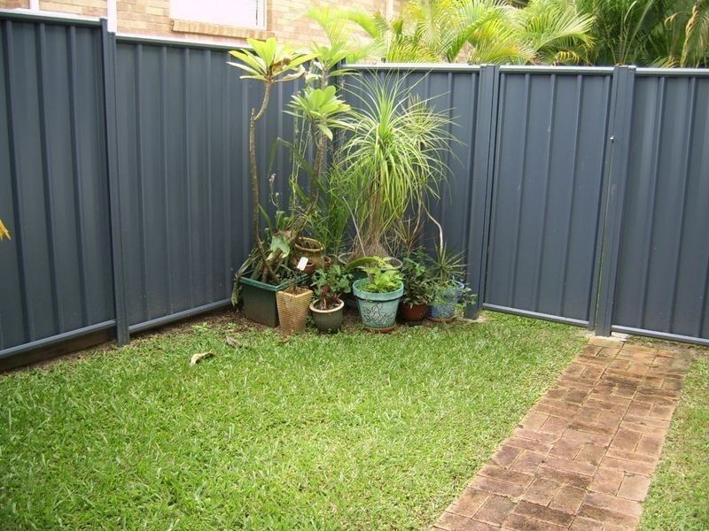 2/16 Blanck St, Maroochydore QLD 4558