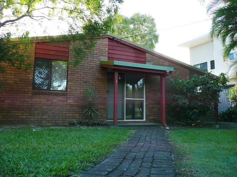 1/4 Pringle Ct, Maroochydore QLD 4558