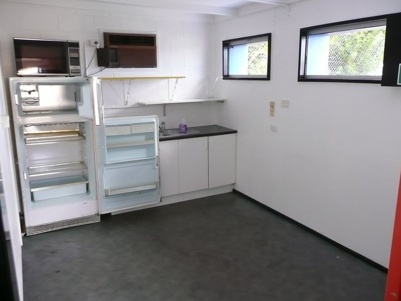 1/6 Avian St, Kunda Park QLD 4556