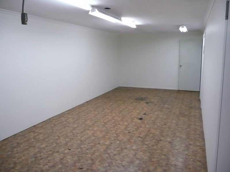 1/6 Avian St, Kunda Park QLD 4556