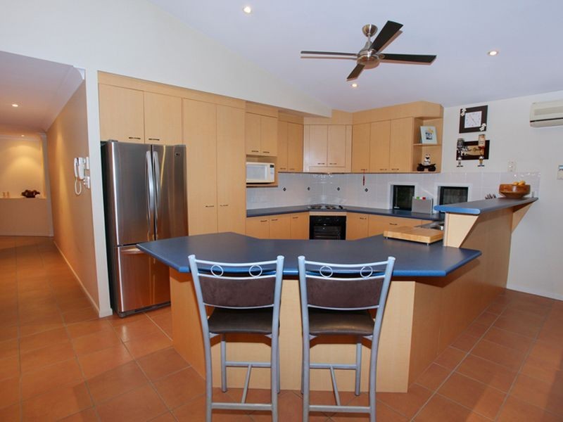 10 Calais Ct, Kuluin QLD 4558