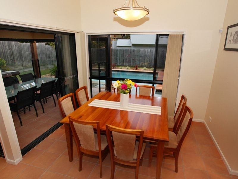 10 Calais Ct, Kuluin QLD 4558