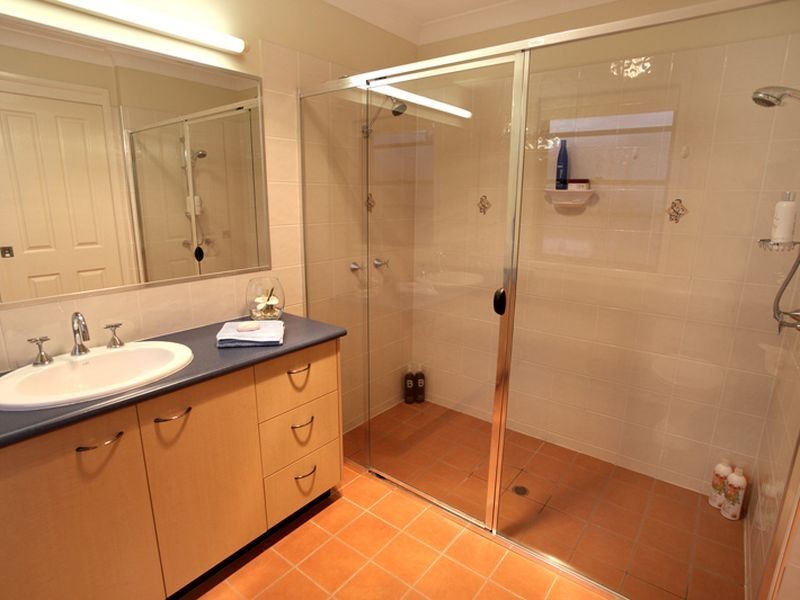 10 Calais Ct, Kuluin QLD 4558