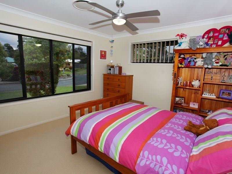 10 Calais Ct, Kuluin QLD 4558