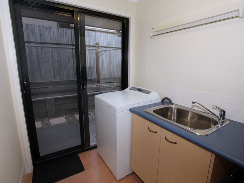 10 Calais Ct, Kuluin QLD 4558