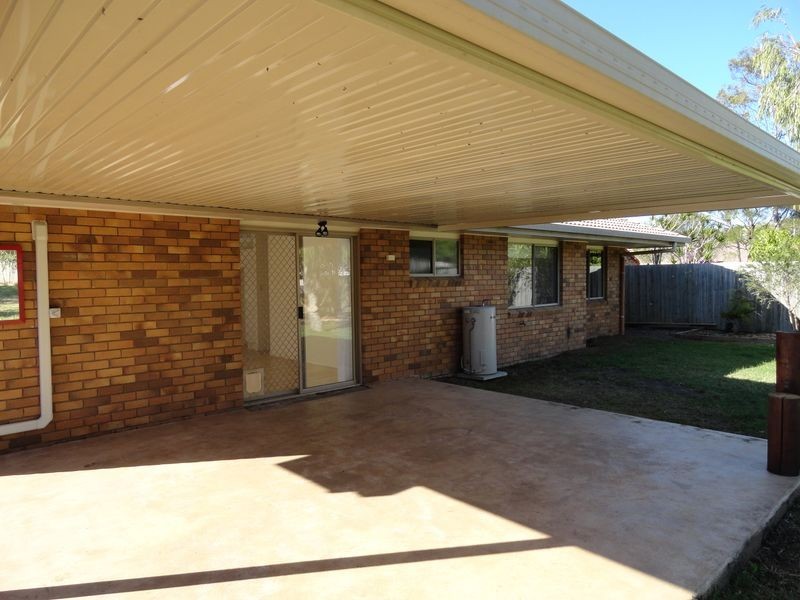2/4 Becky St, Kuluin QLD 4558