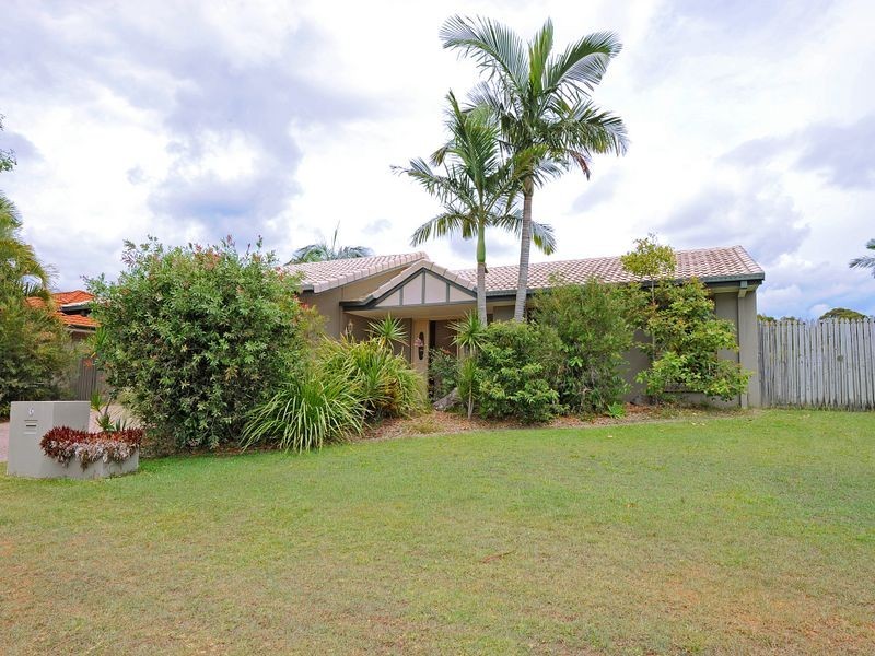 6 Sweetbrush Pl, Mountain Creek QLD 4557