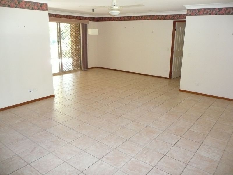 68 McKees Rd, Palmwoods QLD 4555