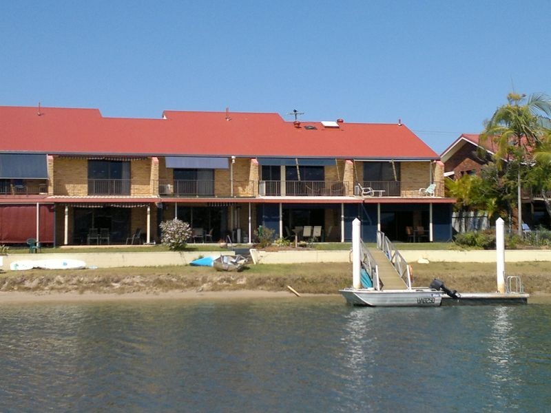 3/20 Broadmeadows Rd, Maroochydore QLD 4558