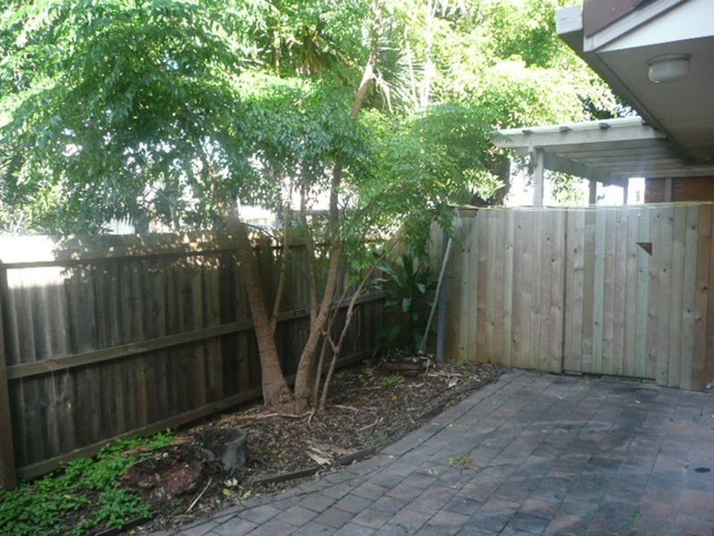 4/10 Mungar St, Maroochydore QLD 4558