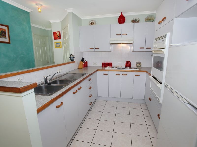 1/16 Maroochy Waters Dr, Maroochydore QLD 4558