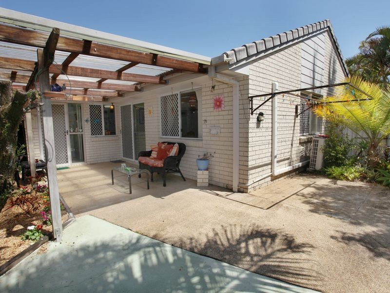 1/16 Maroochy Waters Dr, Maroochydore QLD 4558