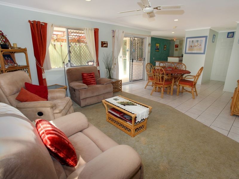 1/16 Maroochy Waters Dr, Maroochydore QLD 4558