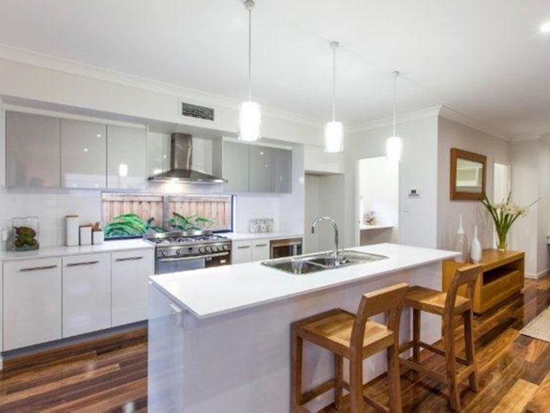 4 Saint Helena St, Maroochydore QLD 4558