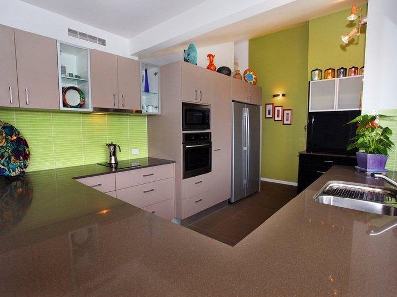 5 Yakola Pde, Alexandra Headland QLD 4572