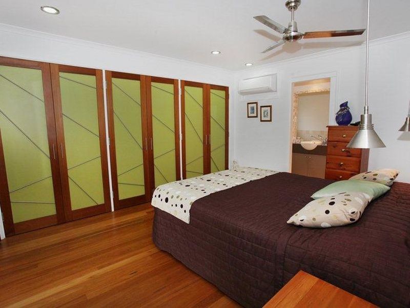 5 Yakola Pde, Alexandra Headland QLD 4572