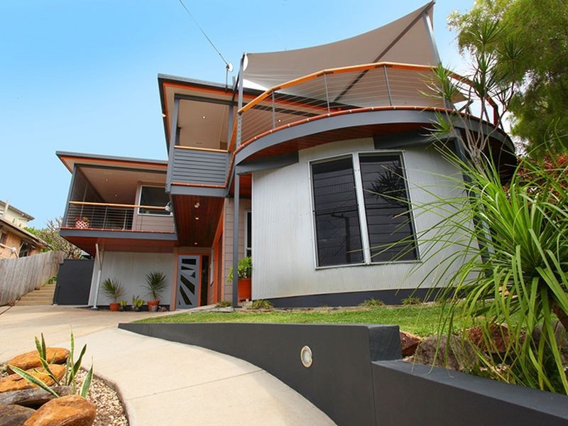 5 Yakola Pde, Alexandra Headland QLD 4572