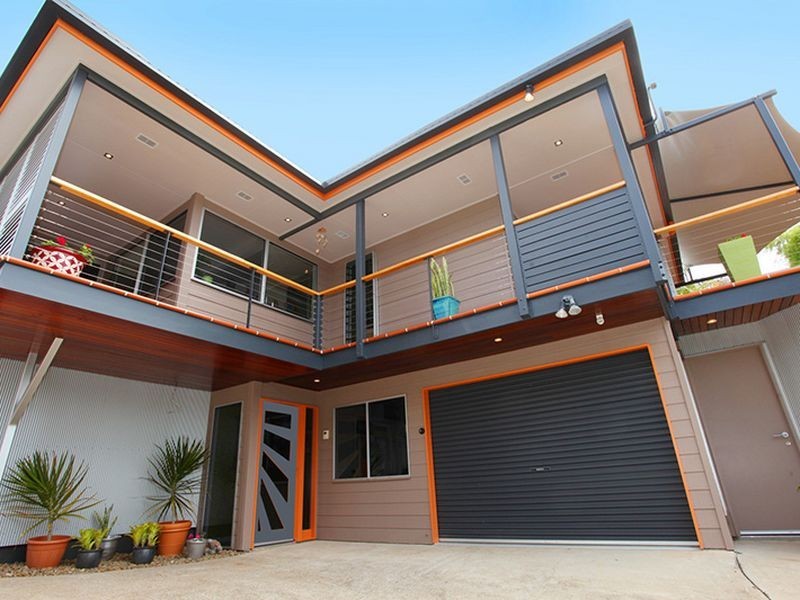 5 Yakola Pde, Alexandra Headland QLD 4572