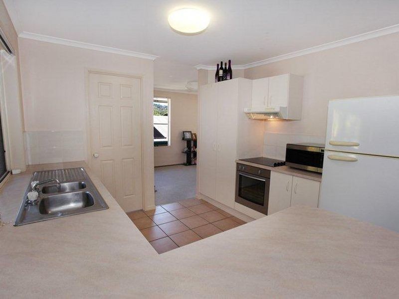 76 Buderim Pines Dr, Buderim QLD 4556