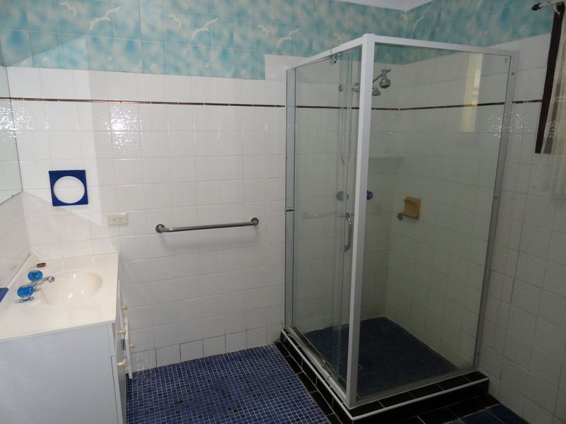 84 School Rd, Maroochydore QLD 4558