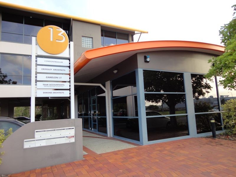 1/13 Carnaby St, Maroochydore QLD 4558