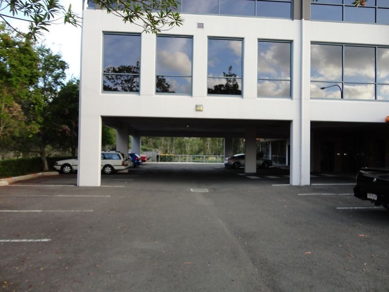 1/13 Carnaby St, Maroochydore QLD 4558