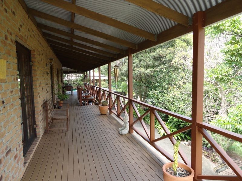 18 Mary Cairncross Ave, Maleny QLD 4552