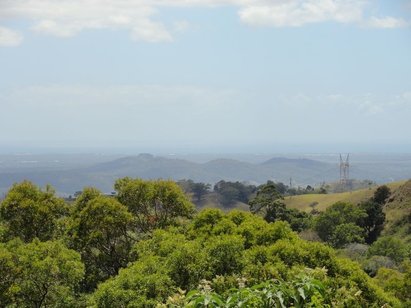 18 Mary Cairncross Ave, Maleny QLD 4552