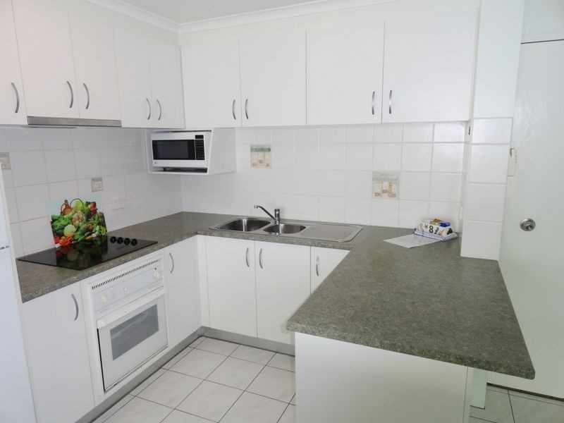 8/48-50 Duporth Ave, Maroochydore QLD 4558