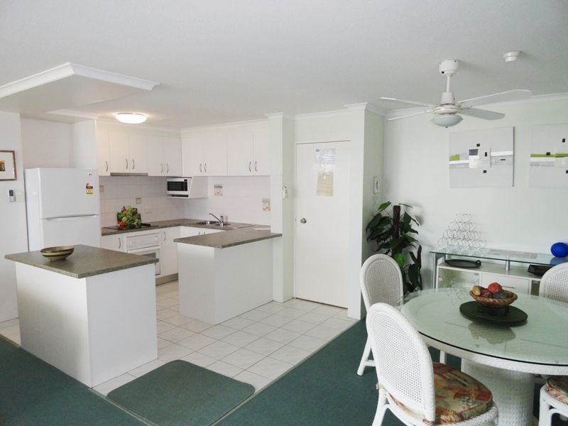 8/48-50 Duporth Ave, Maroochydore QLD 4558