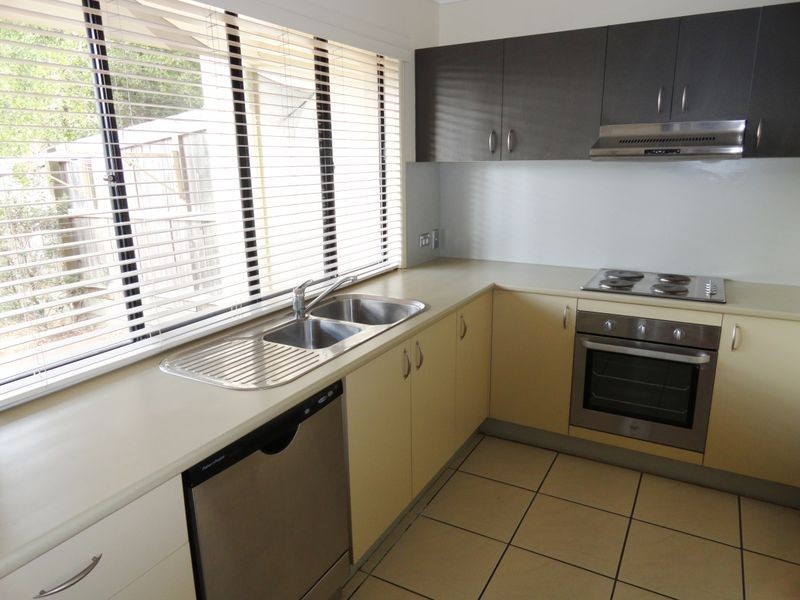 10/8 Primary School Ct, Maroochydore QLD 4558