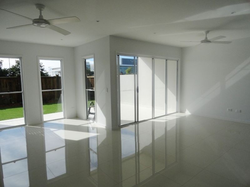 25 Serenity Crct, Maroochydore QLD 4558