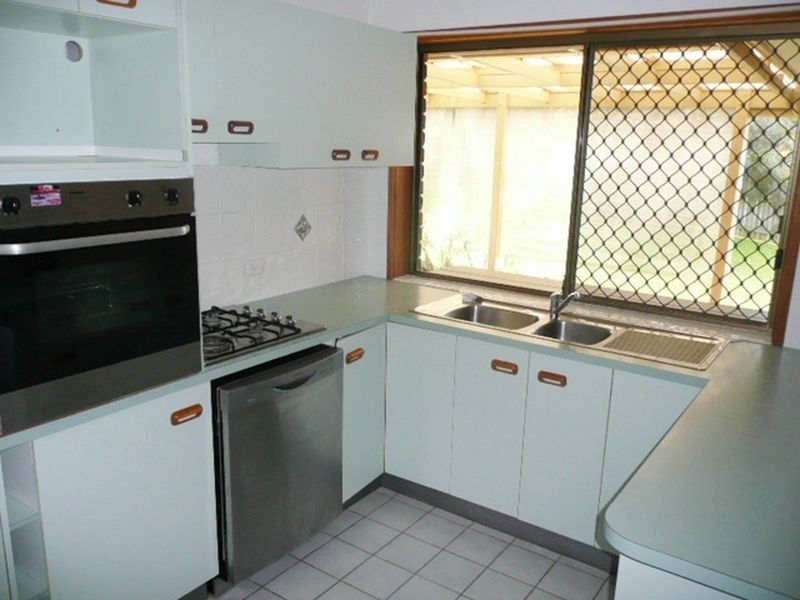 32 Princess Dr, Bli Bli QLD 4560