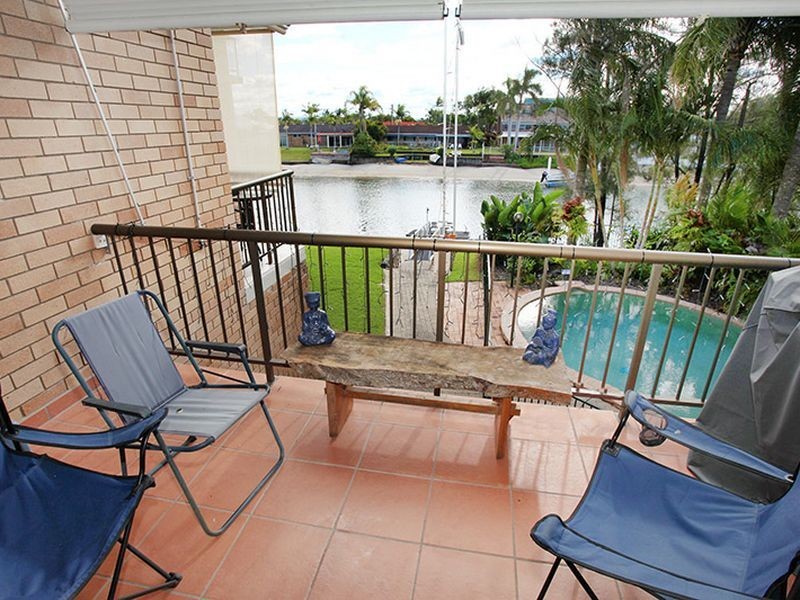 4/10 Broadmeadows Rd, Maroochydore QLD 4558