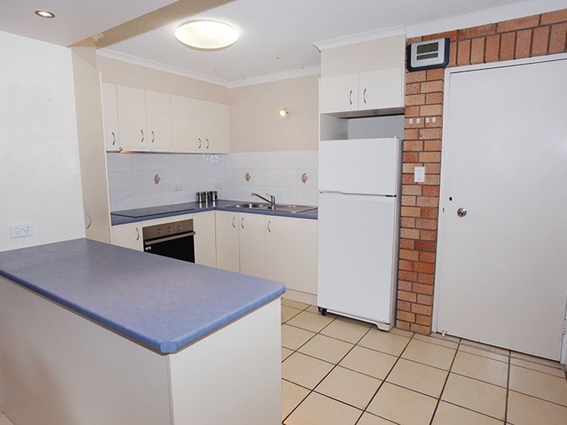 4/10 Broadmeadows Rd, Maroochydore QLD 4558