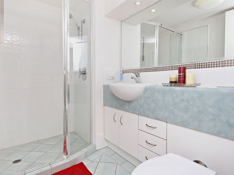 2/87 Duporth Ave, Maroochydore QLD 4558