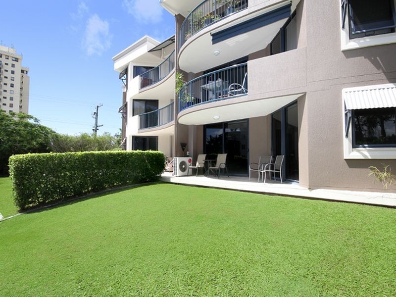 2/87 Duporth Ave, Maroochydore QLD 4558